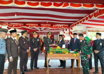 HUT TNI ke 79 diperingati di lapangan upacara Pemda Majene.