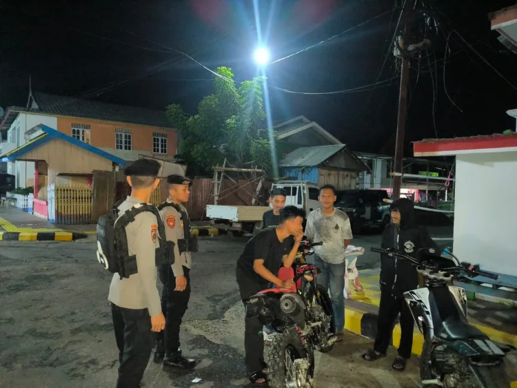 Satuan Samapta Polres Majene Gelar Patroli Guna Ciptakan Situasi Kondusif Selama Tahapan Pilkada 2024