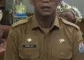 Pjs Bupati Majene Habibi Aziz saat wawancara oleh para Awak Media,Di Ruang Tamu kantor Bupati Majene.Senin 7/10/2024