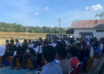 Polres Sinjai Penyuluhan Anti Narkoba di Desa Gareccing dan Karutan Sebut Tahanan Narkoba Rata-Rata Usia Muda