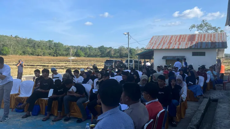 Polres Sinjai Penyuluhan Anti Narkoba di Desa Gareccing dan Karutan Sebut Tahanan Narkoba Rata-Rata Usia Muda