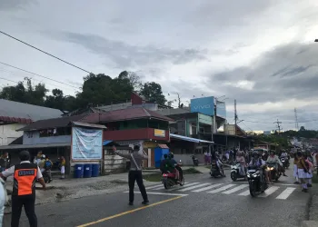 Sat Lantas Polres Nias Selatan Melakukan Pengaturan Pagi untuk Kelancaran Lalu Lintas