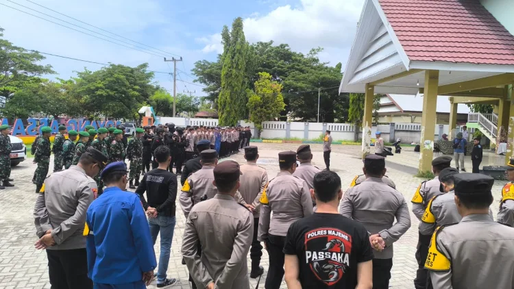 Ratusan Personel Polres Majene, TNI dan Brimob Amankan Debat Publik Pilkada Majene