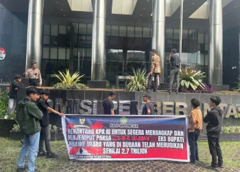 KAJI Demo Komisi Pemberantasan Korupsi Terkait Eks Bupati Konut, Tersangka Korupsi Belum Ditangkap!