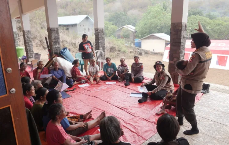 Polri Kirim Tim Pemulihan Trauma Korban Terdampak Erupsi Gunung Lewotobi