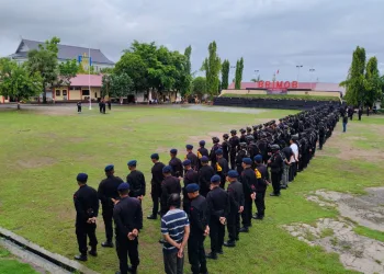 Batalyon B Pelopor Satuan Brimob Polda Sulsel Gelar Apel Pemberangkatan Pengamanan jelang pemungutan suara