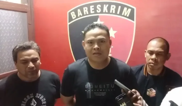 Merasa Terancam, Kades Onang Majene Tebas Leher Warga
