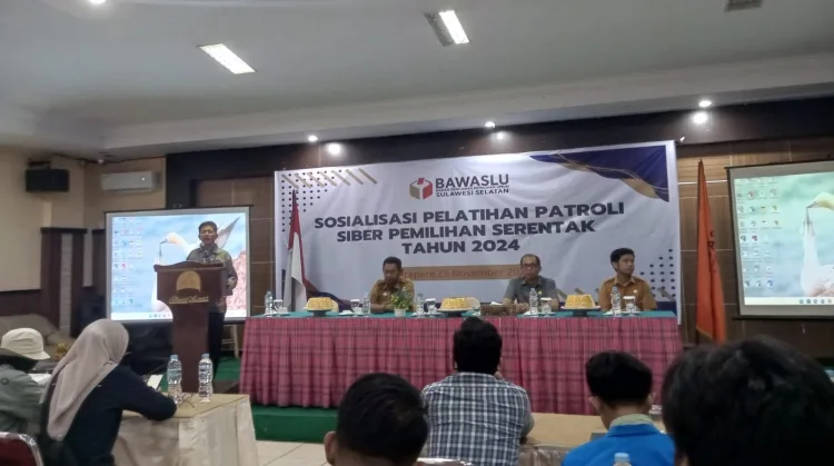 Bawaslu Sulsel Gelar Pelatihan Patroli Siber, Libatkan Media dan Mahasiswa