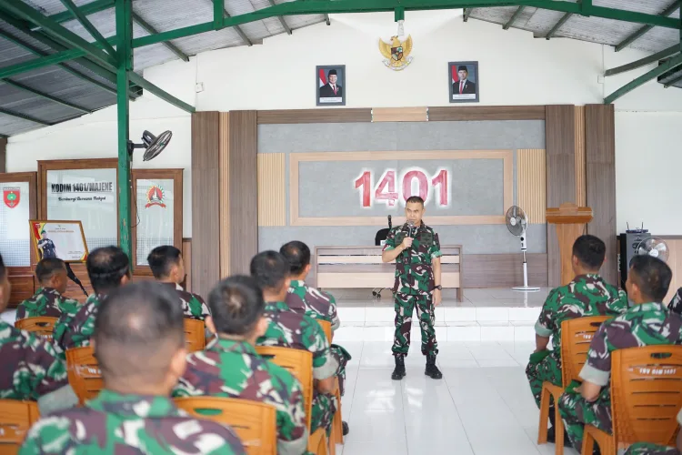 Kunjungi Kodim 1401/Majene, Kasdam XIV/Hasanuddin Tegaskan Komitmen TNI Bebas Narkoba dan Judi Online