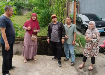 Wakil Ketua DPRD Makassar Tinjau Usulan Warga PHP Untuk Direnovasi