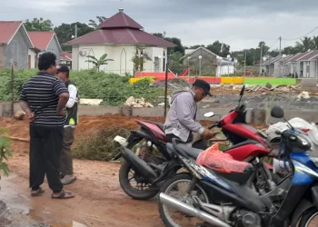 Developer Findaria Mas 2 Akhirnya Pasang Tanggul Drainase