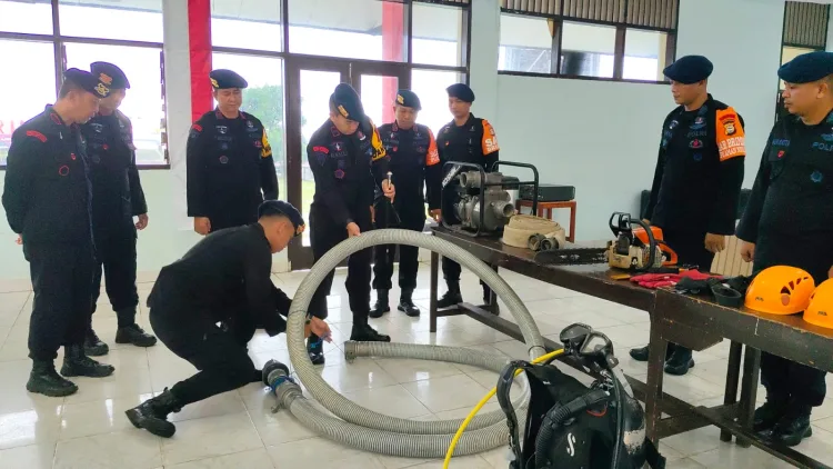 Batalyon B Pelopor Satuan Brimob Polda Sulsel Gelar Apel Siaga Bencana