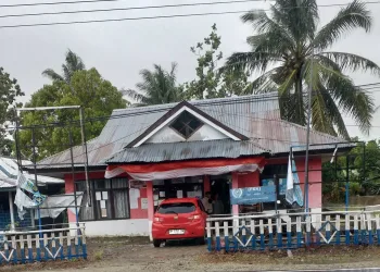 DESA MASSEWAE BERGELUT MEMBANGUN