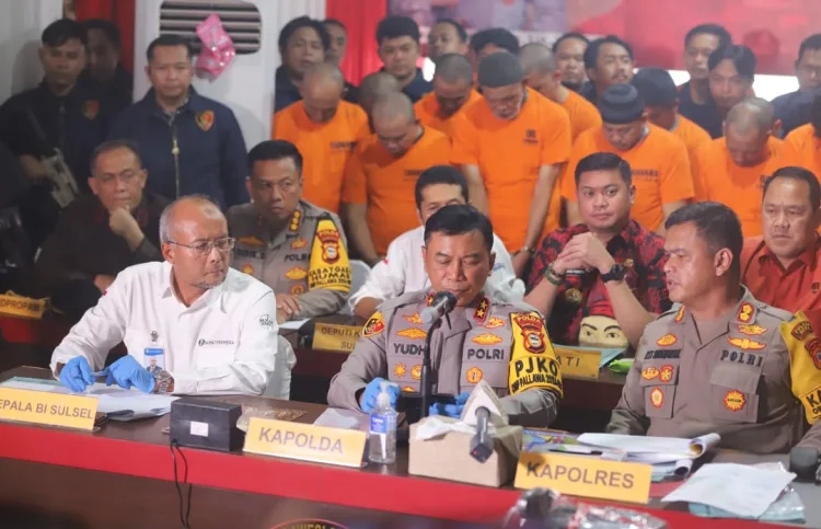 Kapolda Sulsel Pimpin Press Release Pengungkapan Kasus Uang Palsu di Gowa