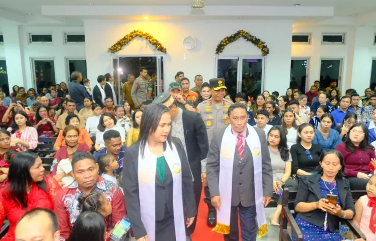 Kapolda Sulsel Pantau Kamtibmas Malam Natal 2024 Di Makassar