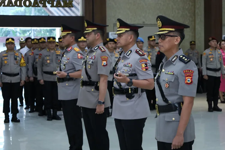 Kapolda Sulsel Pimpin Sertijab Kapolrestabes Makassar dan Kapolres Soppeng