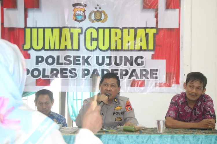 Ketua RT/RW se-Kelurahan Lapadde Hadiri Jumat Curhat Polsek Ujung Polres Parepare