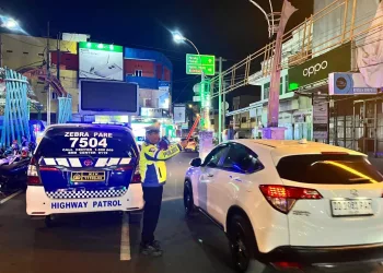 Patroli Blue Light Sat Lantas Polres Parepare, Pelihara Kamseltibcar di Malam Akhir Pekan