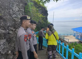 Sat Samapta Polres Majene Gelar Patroli Dialogis di Objek Wisata Selama Libur Panjang