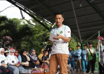 Gerak Jalan Kerukunan Antar Agama Warnai Peringatan Hari Amal Bakti di Parepare