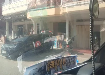PABRIK DAN ROKOK ILEGAL DI TENGARAI ADA BEKINGAN
