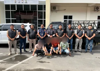 Satreskrim Polres Aceh Selatan, Serahkan Empat Tersangka dan Barang Bukti Kasus Tindak Pidana Keimigrasian, Pencucian Uang dan Pelayaran ke Kejari