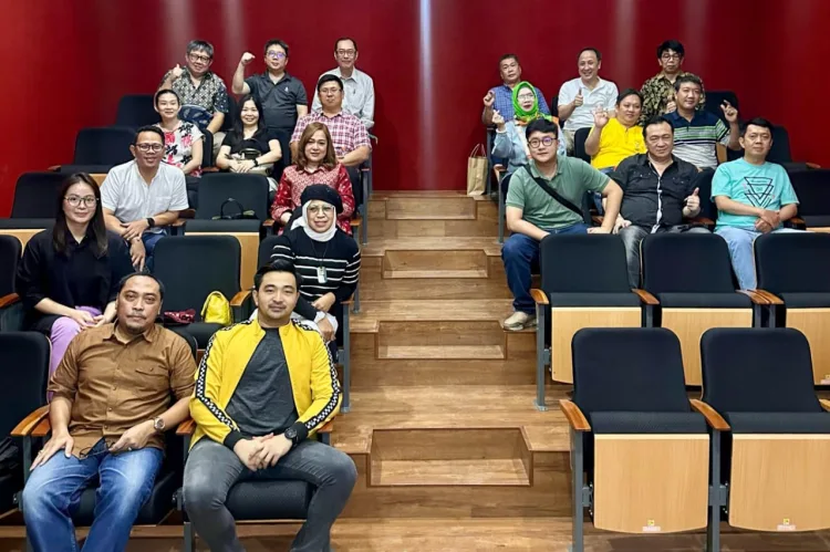 Potret Pertemuan Perdana Pengurus Persaudaraan Alumni SMAKARA 2024-2029