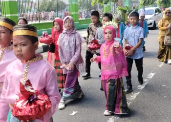 Blunder, Karnaval Kebudayaan Ditunda, Wali Murid dan Guru di Parepare, Jungkir Balik!