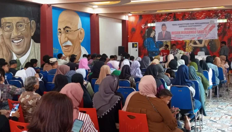 M. Husain Saud Serap Aspirasi Warga dalam Reses di Cafe Lagota Parepare