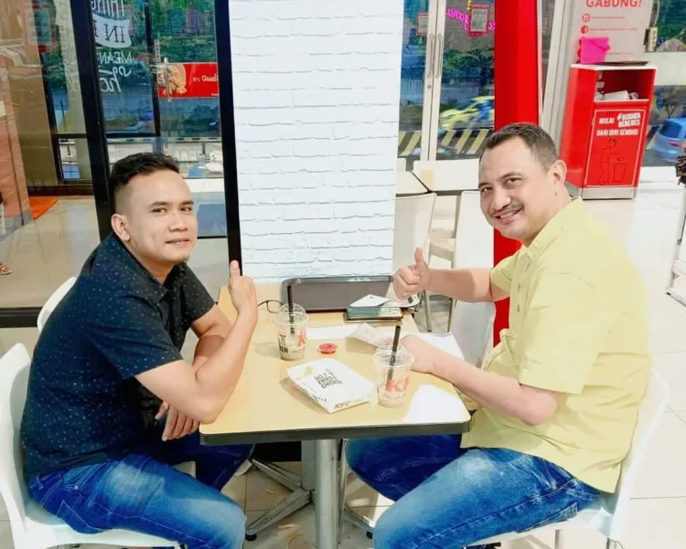 Sejumlah Buruh Harian Lepas (BHL) Perusahaan Pasar Daerah Pasar Horas Jaya, Keluhkan Gaji Yang Kecil.