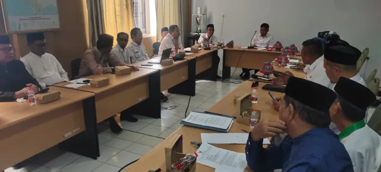 Sekda Majene Gelar Rapat Persiapan Ramadhan 1446 H, Bahas Zakat, Safari Ramadhan, dan Idul Fitri