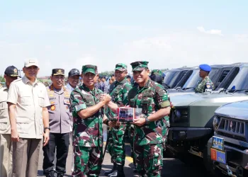 Panglima TNI Terima 650 Unit Ransus Maung dari Kemhan untuk Perkuat Pertahanan NKRI