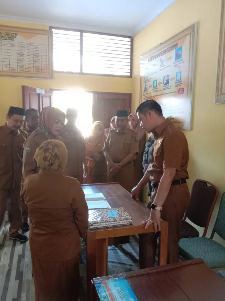 Wabup Majene  Sidak Diskominfo