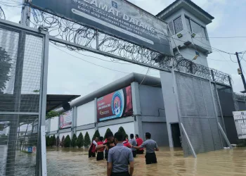 Dirjenpas Tinjau Banjir di Lapas Cikarang