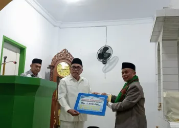 Bupati Majene Hadiri Safari Ramadhan Perdana di Masjid Baitul Wahdaniyah Teppo