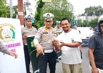 Satlantas Polres Labuhanbatu, Melaksanakan Kegiatan Berbagi Takjil Di Bulan Rahmadhan 1446 H