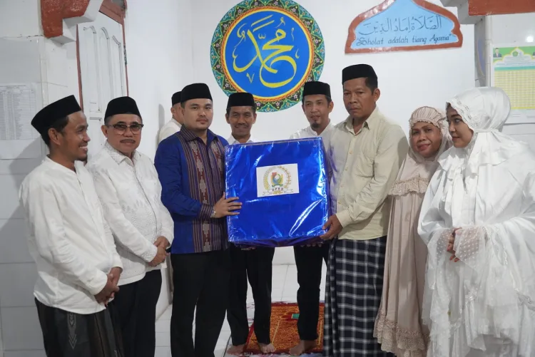 Bupati Majene Ajak Warga Maksimalkan Ibadah Ramadhan