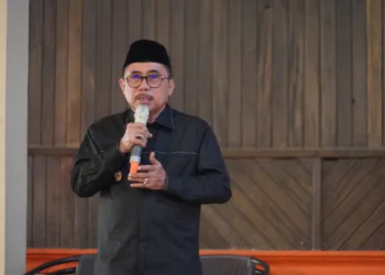 Bupati Majene Bukber Bersama Pj Desa
