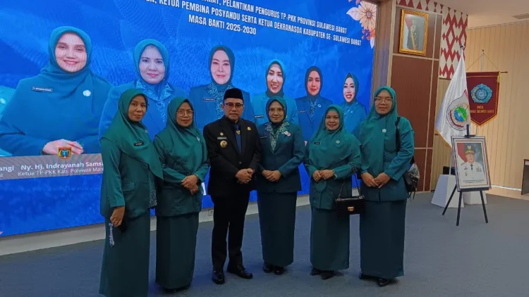 Hj.Najmah B Fattah Resmi Kembali Dilantik Ketua TP PKK Majene
