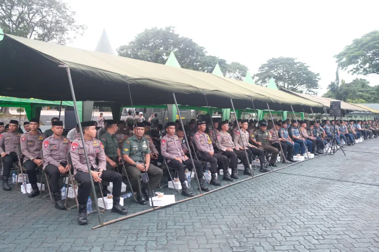 Kapolda Sulsel Hadiri Buka Puasa Bersama TNI-POLRI Tahun 2025 di Makodam XIV/HSN