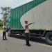 Kapolres Majene Turun Langsung ke Jalan Pantau Arus Mudik di Jalur Trans Sulawesi