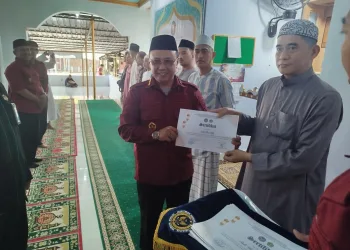 100 Warga Binaan Lapas IIA Parepare Terima Sertifikat Pesantren Kilat Ramadhan