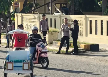 Kapolres Majene Pantau Langsung Arus Mudik Lebaran