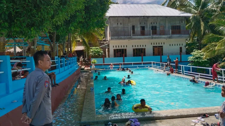 Hari Ketiga Pasca Idulfitri Objek Wisata di Majene Ramai Dikunjungi Warga, Polres Majene Maksimalkan Pengamanan