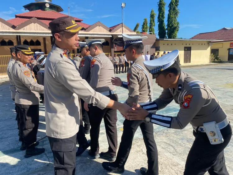 Kapolres Majene Gelar Halal Bihalal Bersama Personel Pasca Idul Fitri 1446 H
