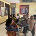 Personel Polsek Pamboang Mediasi Penyelesaian Sengketa Warga Terkait Dugaan Pelemparan