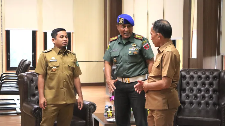 Perkuat Kolaborasi, Wali Kota Parepare Tasming Hamid Terima Audiensi Institusi Militer, Akademisi hingga Duta Wisata