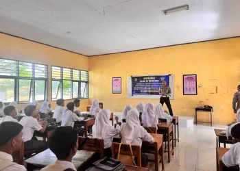 Tingkatkan Pemahaman Berlalu Lintas, Unit Kamseltibcar Lantas Polres Majene Sosialisasikan UU LLAJ di SMA N 1 Sendana