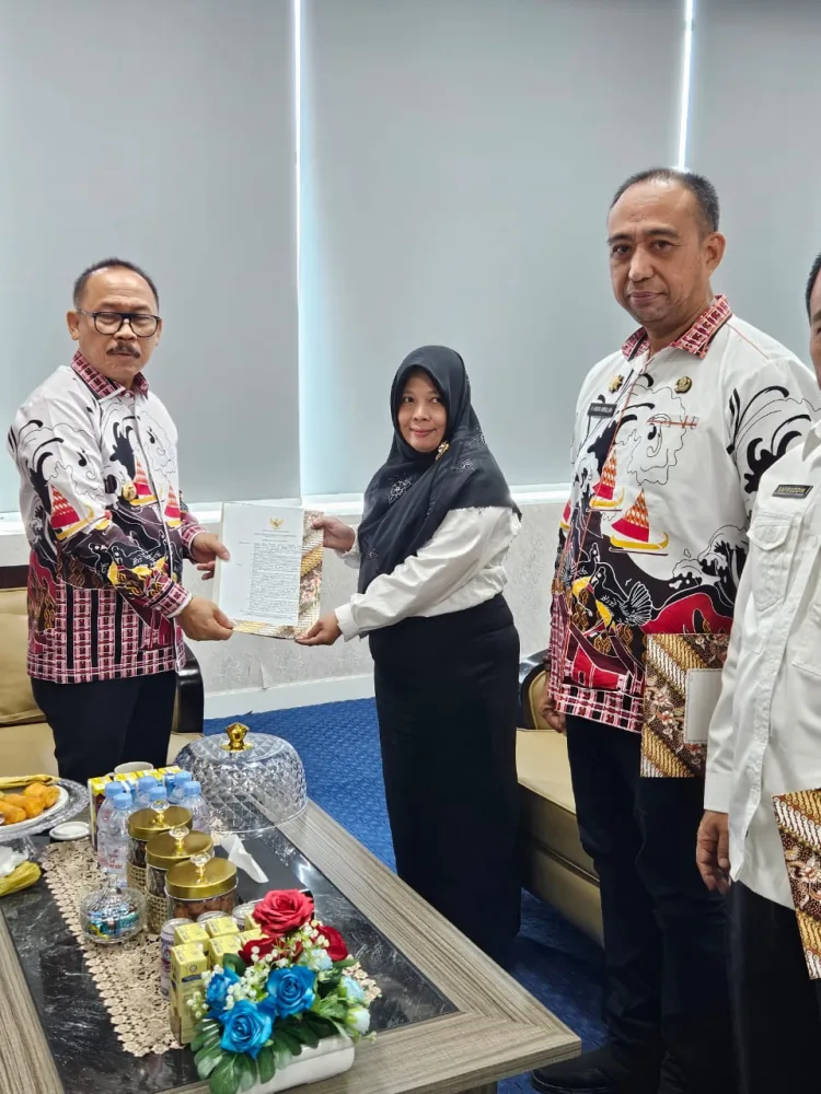 Gubernur Sulbar Tunjuk 3 Pejabat Baru, Kasatpol PP hingga Kepala Biro