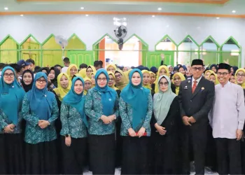 Ketua PKK Parepare Kunjungi Sekolah, Dukung Peningkatan Mutu Pendidikan dan Karakter Anak